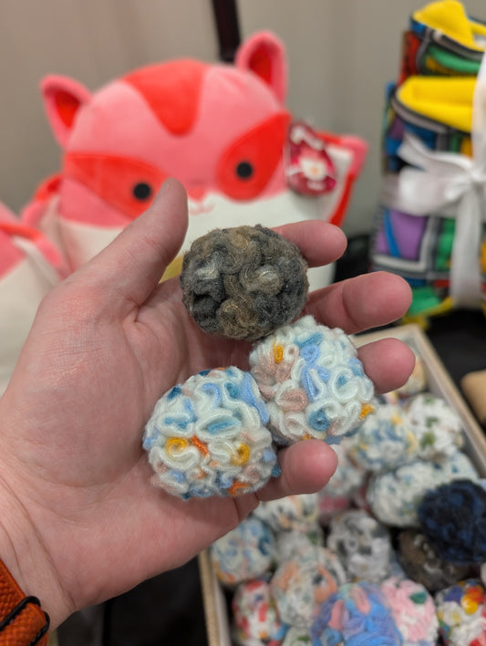 Fleece Pom Pom Balls