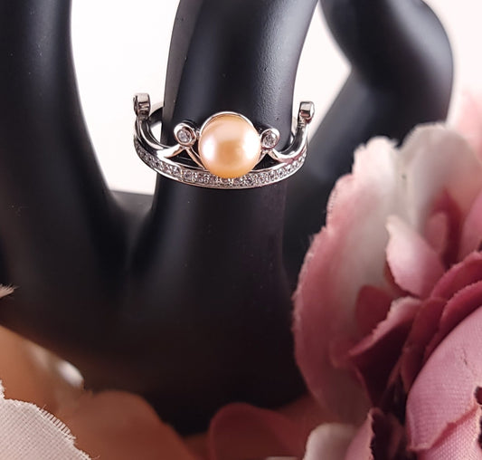 Royal Crown Pearl Adjustable Ring
