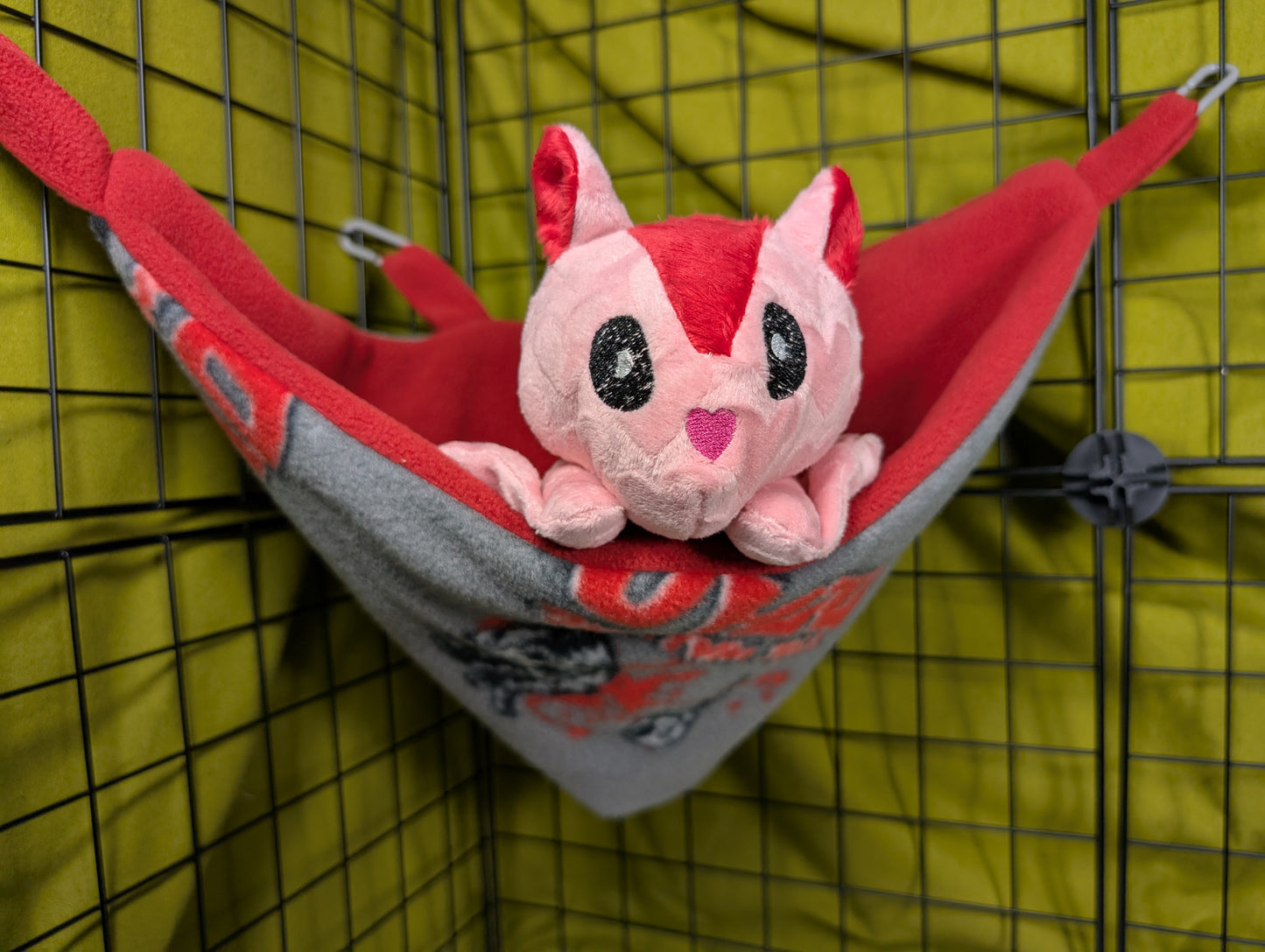 Open environment bucket pouch